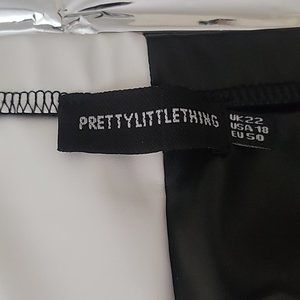 Pretty Little Thing Checkerboard Mini Skirt